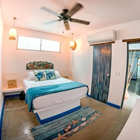 Cozy 4br With Exclusive Pool In